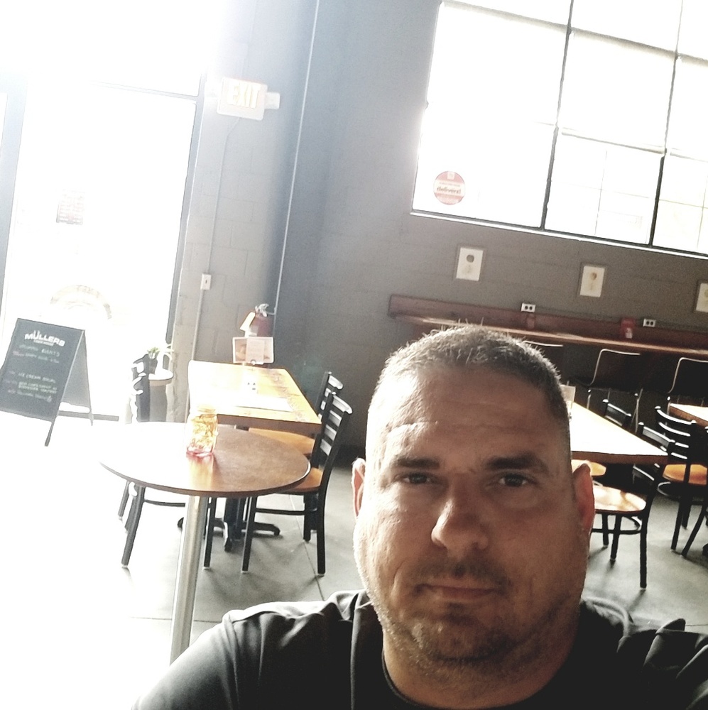 Meet your Posher, Sam